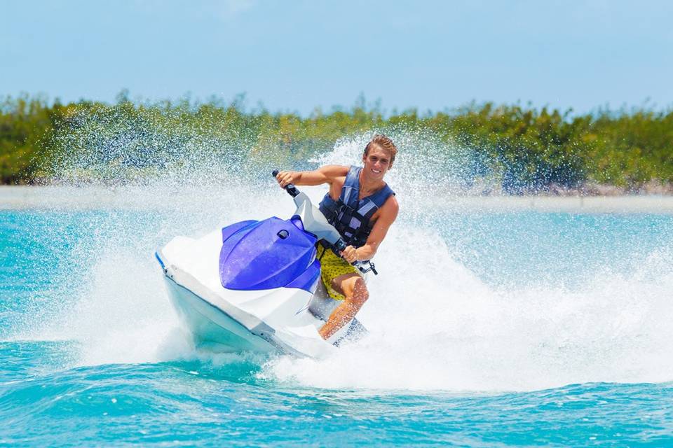 Jet Ski at 'Tween Waters