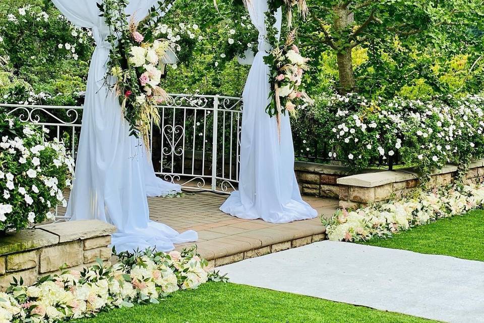 Bayview Florist & Montage