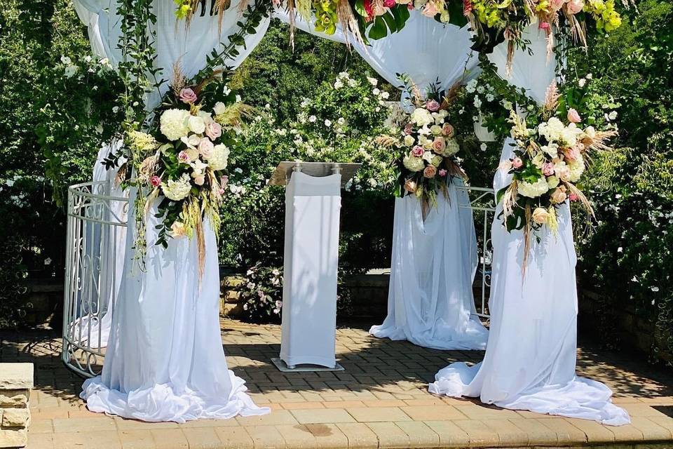 Bayview Florist & Montage