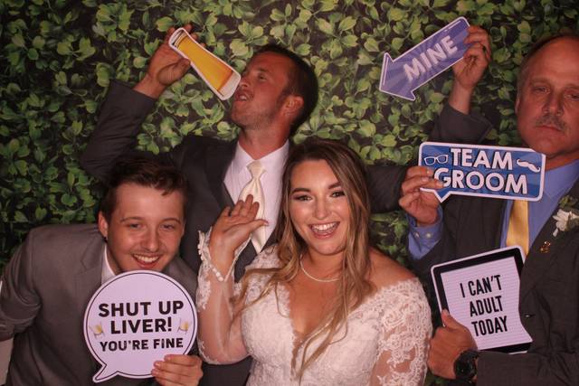 196 Photo Booth