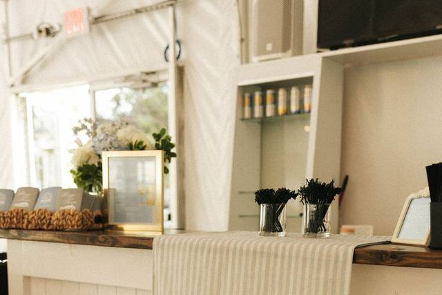 Bar decor