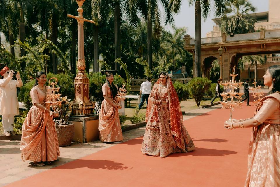 Bridal entry