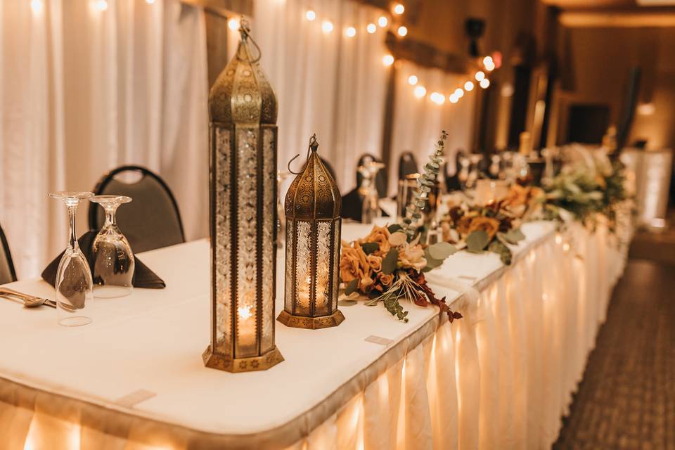 Backdrop & Head Table