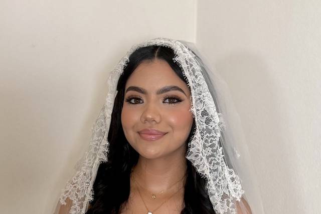 Soft Glam Bridal Look