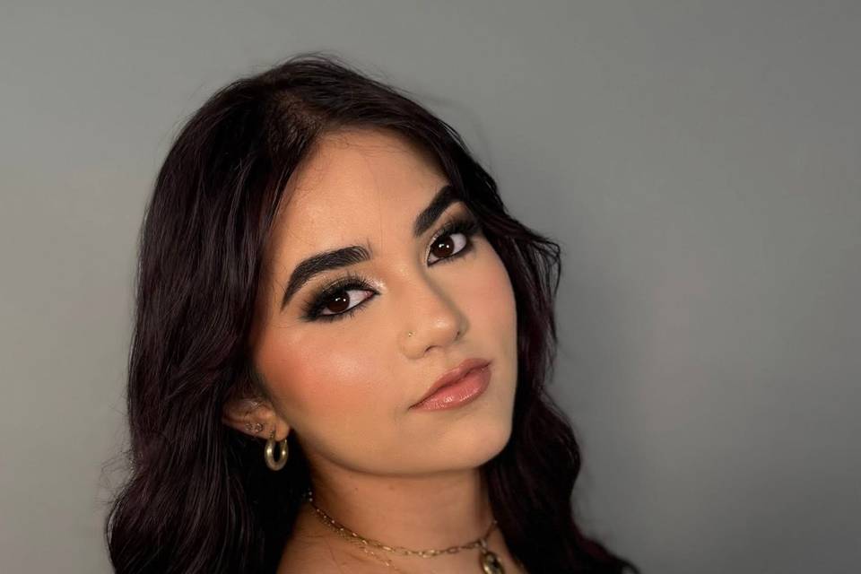 Full glam bridal look.