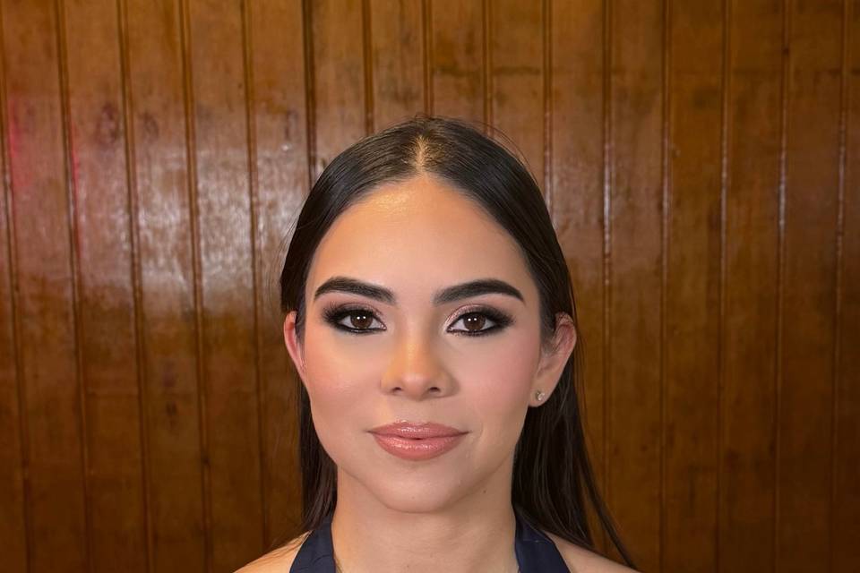 Pinky Make Up
