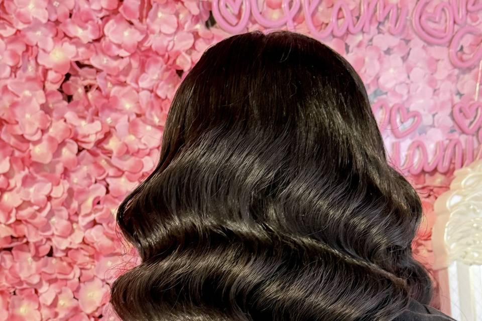 Glam Waves