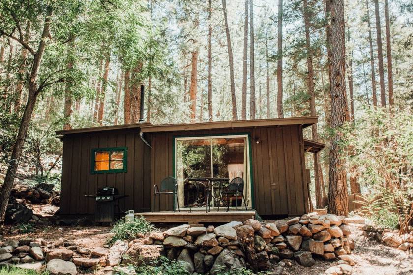 Don Hoel's Cabins