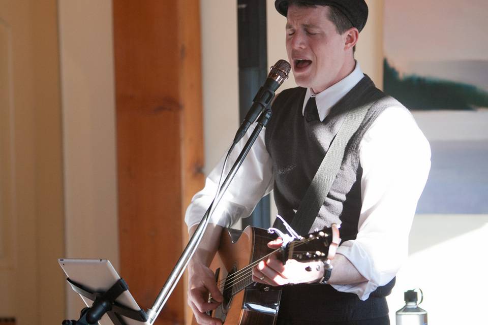 Adam Rice - Singer/Guitarist