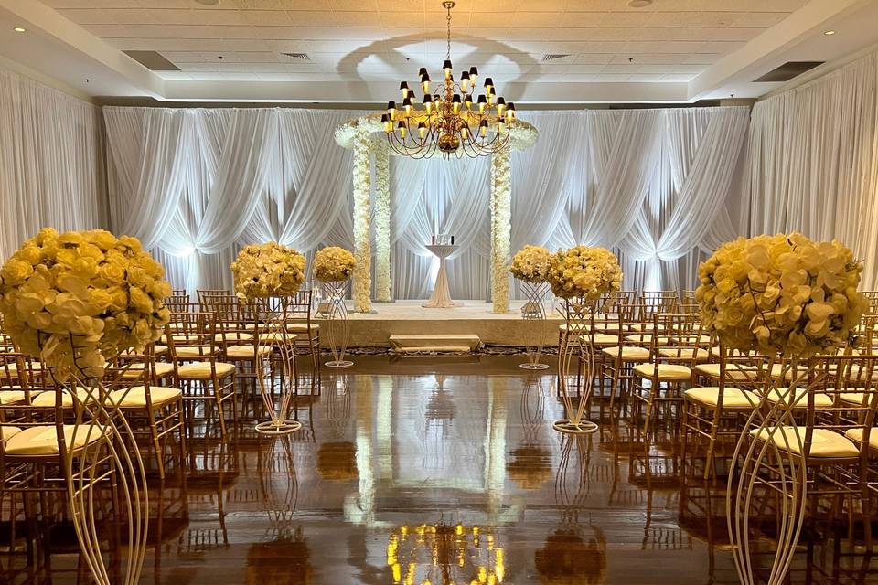Captivating decor