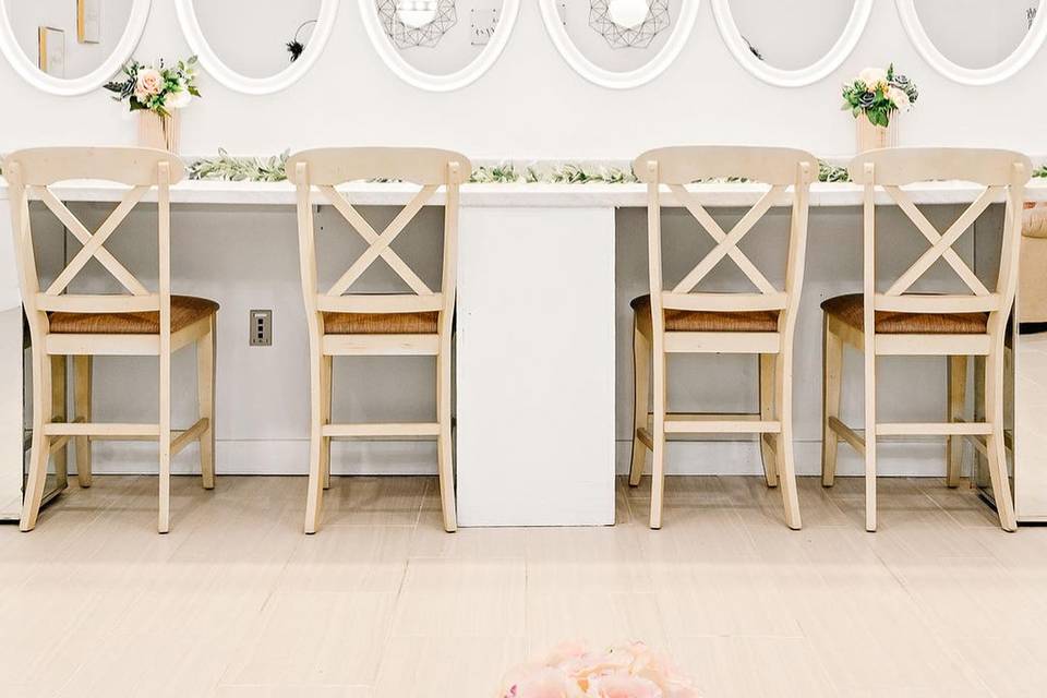 Bridal Suite Stations