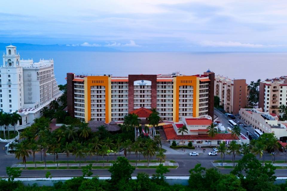 Krystal Grand Nuevo Vallarta by Dreams Wedding