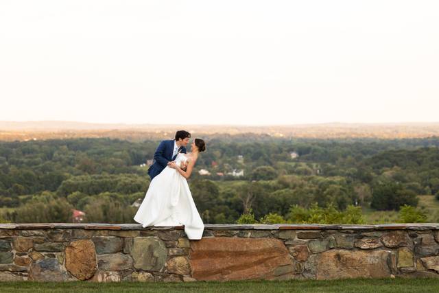 Bluemont Vineyard Weddings