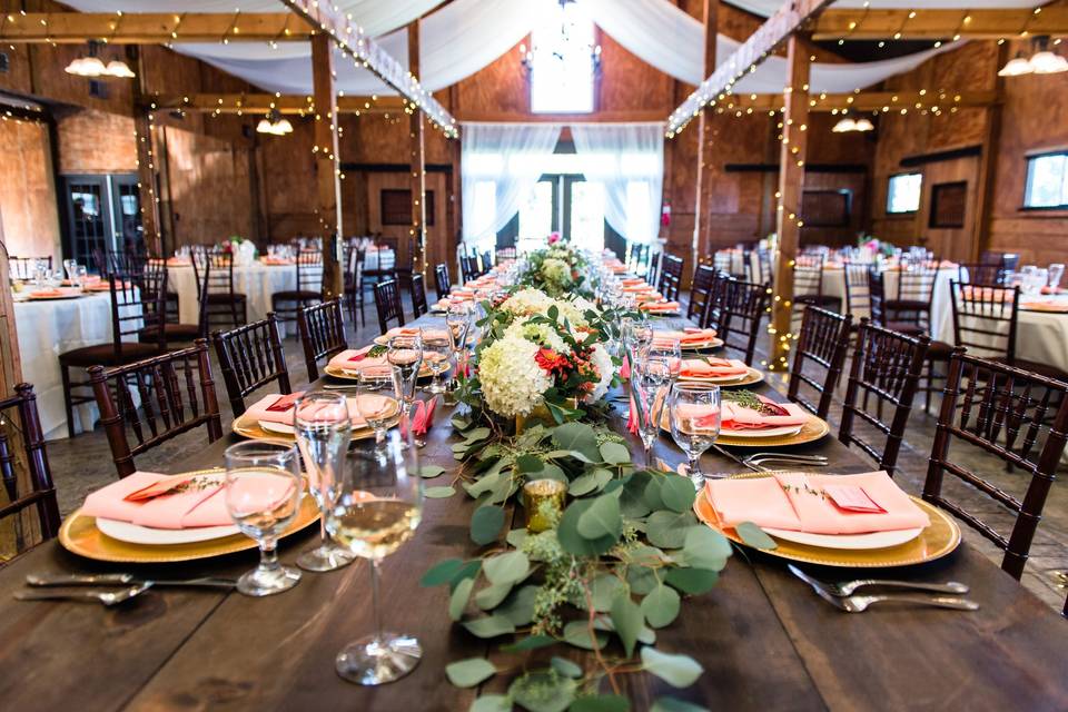 Bluemont Vineyard Farm Tables