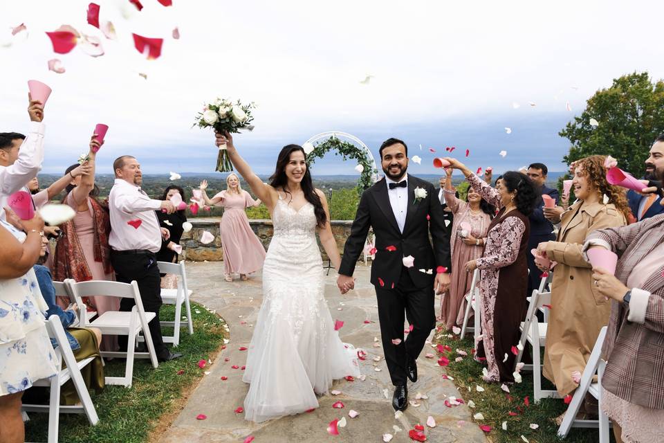 Bluemont Vineyard Weddings
