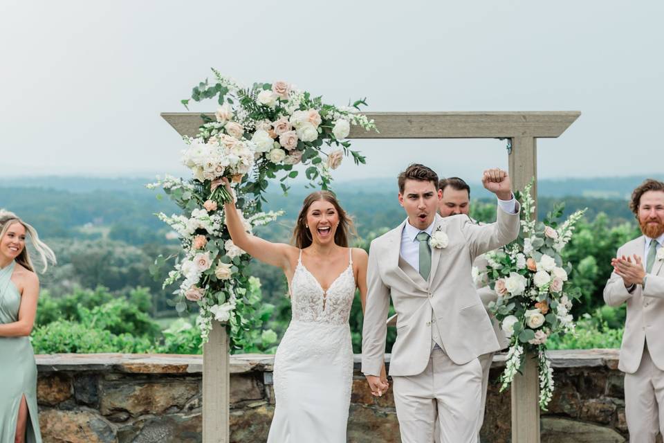Bluemont Vineyard Weddings