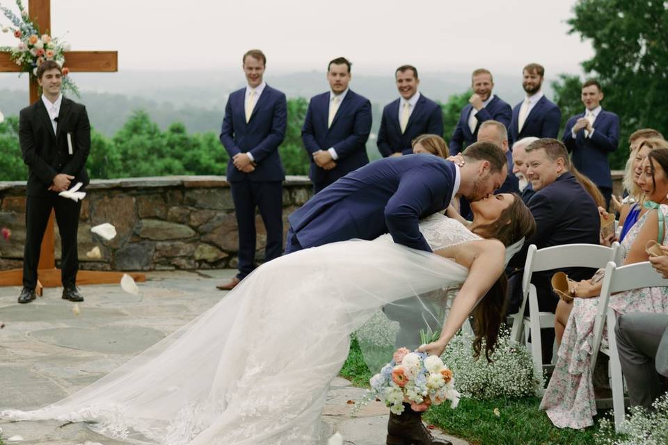 Bluemont Vineyard Weddings