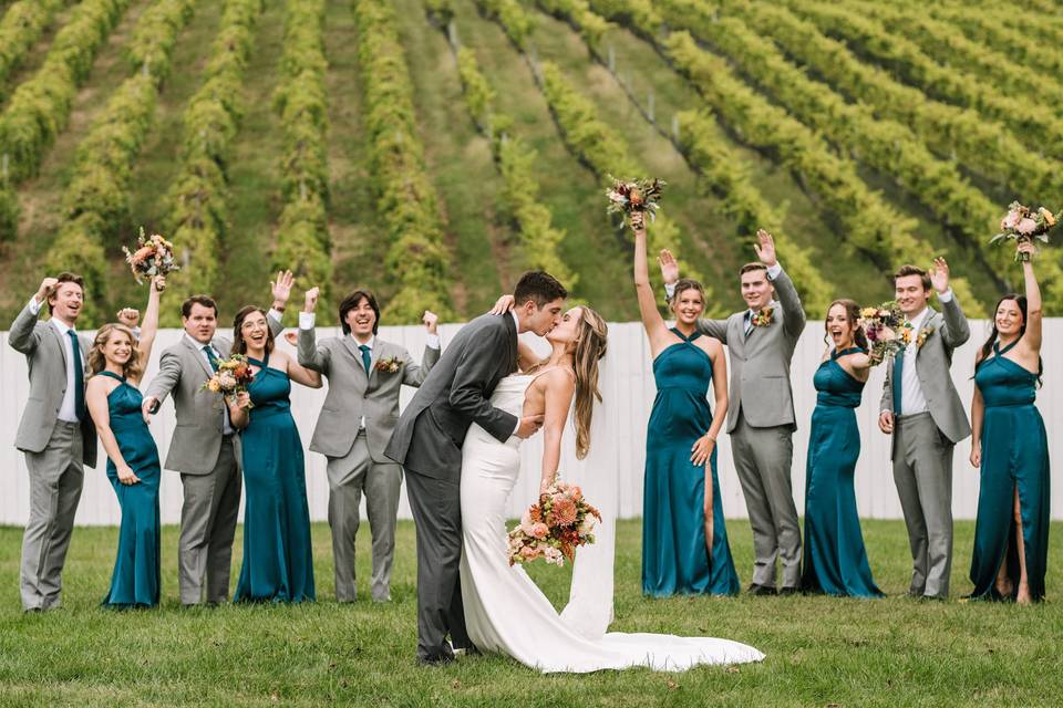 Bluemont Vineyard Weddings
