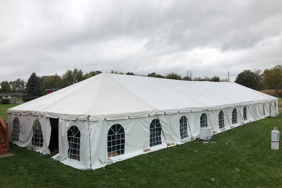 Tent with window sidewalls