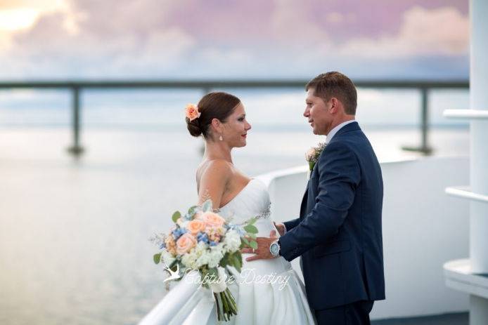 We work with vendors all around Destin, FL to plan your perfect reception.