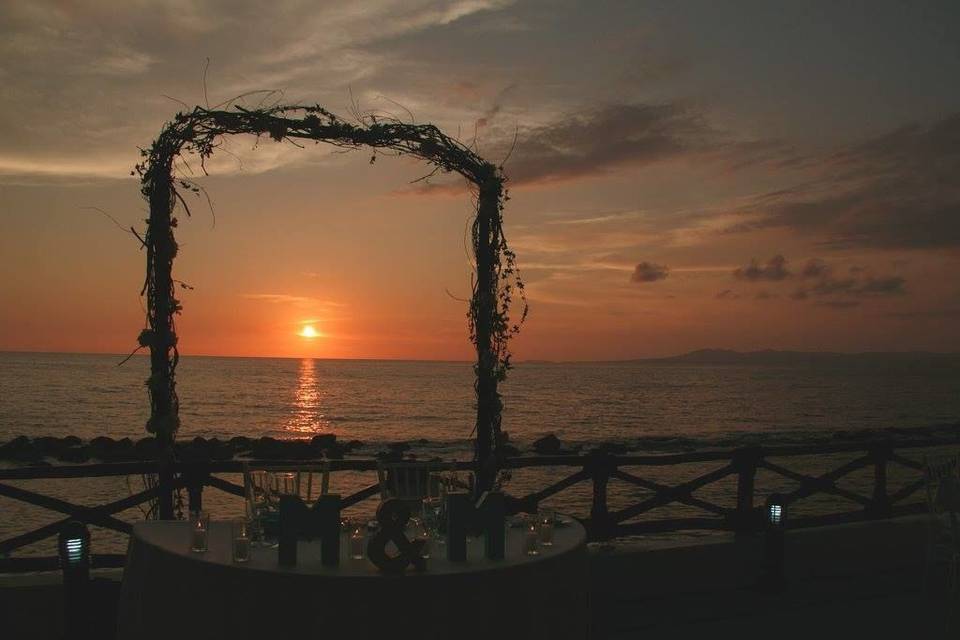 Costa Sur Resort & Spa