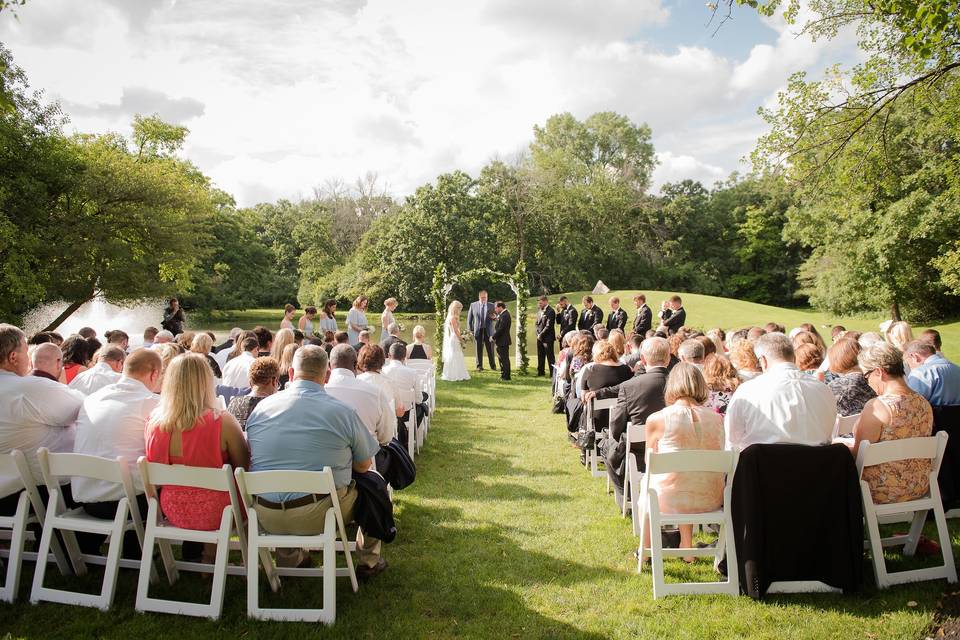 Oak Brook Bath & Tennis Club