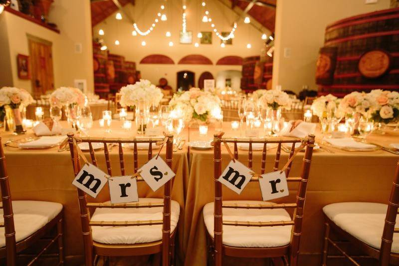 Sweetheart chairs