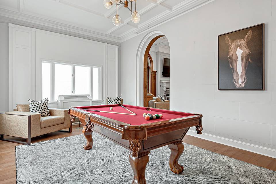 Gentlemen's Billiard Room