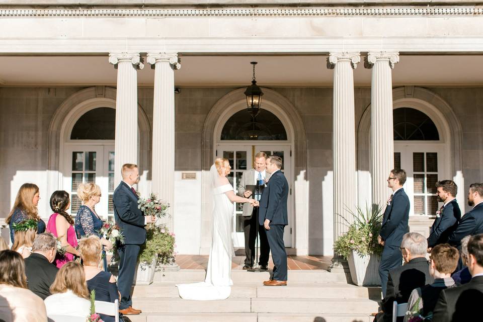 Outdoor Mansion Ceremony