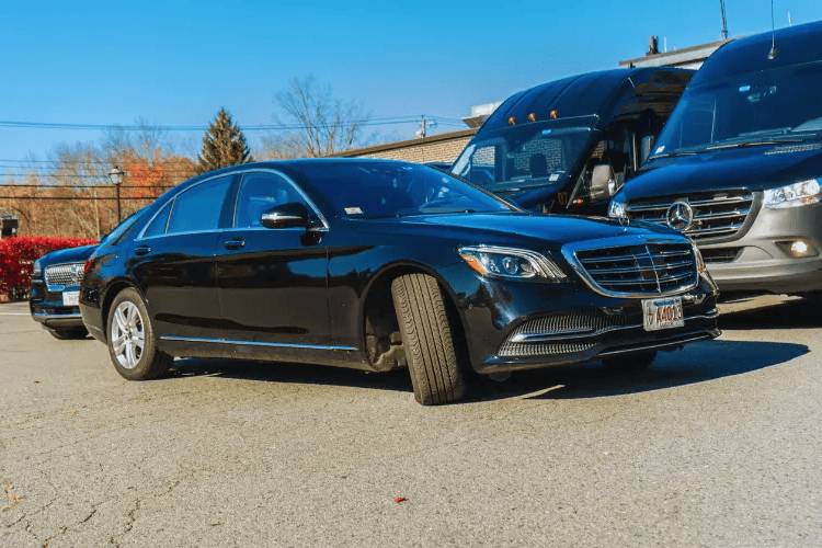 Patriots Limousine