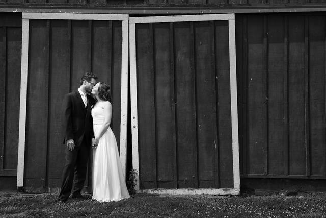 Barn backdrop Brian L Garman Photography
