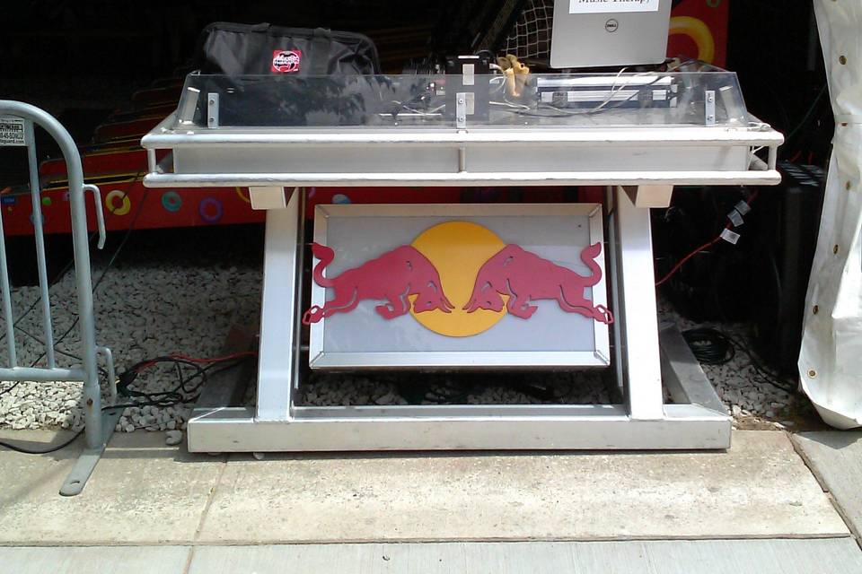 Cleveland dj at taste of tremont. Press red bull tent