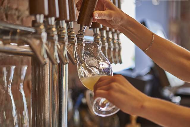 Briar Common Brewery + Eatery