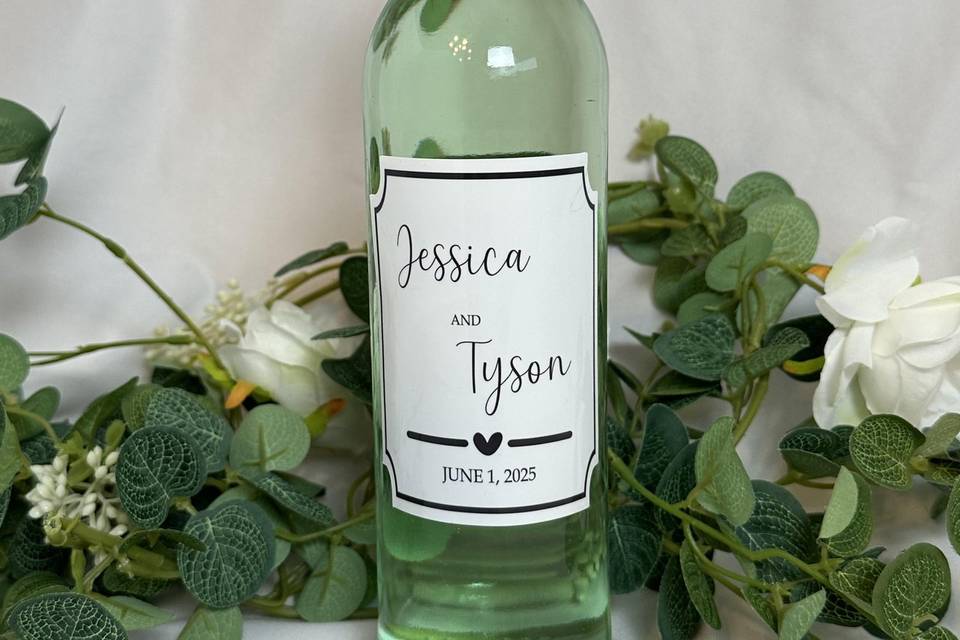 Wine size bottle label