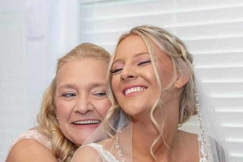Erin and her beautiful mom