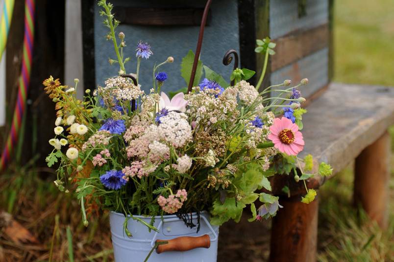 A Bushel and A Peck Vintage Rentals