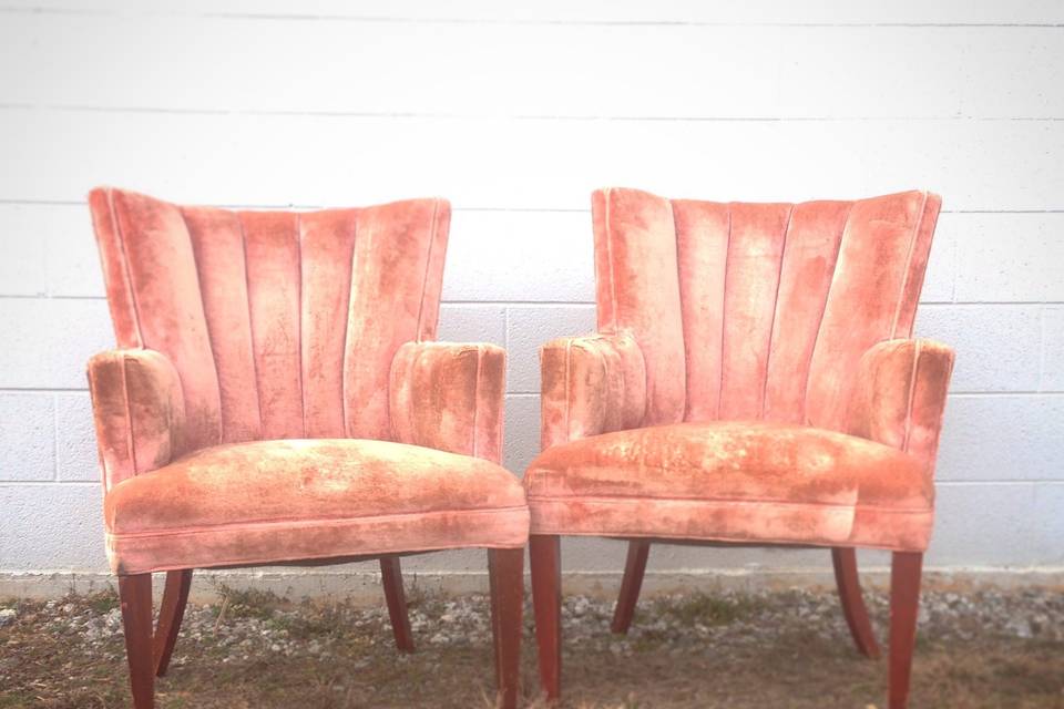 A Bushel and A Peck Vintage Rentals