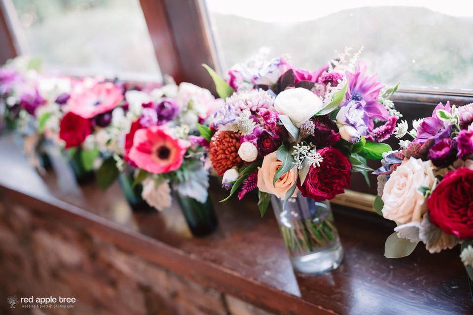 Red and pink roses