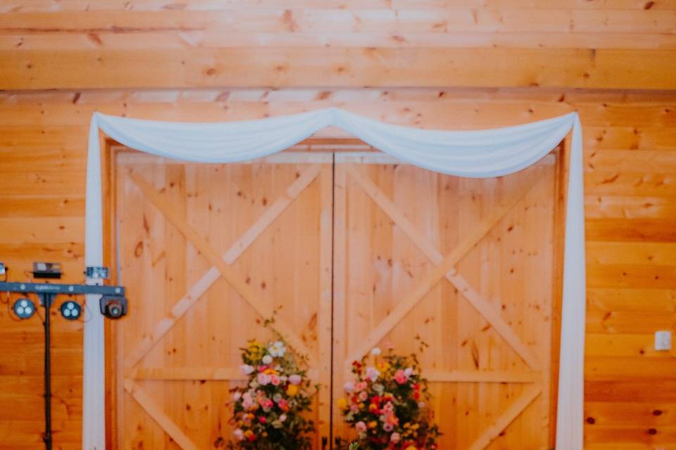 Windy Hill Barn Wedding