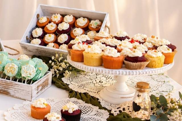 Rustic Wedding Dessert Table Display 2.jpg