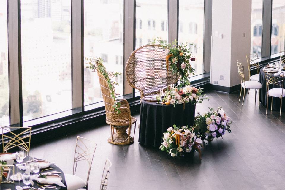 Great Room Sweetheart Table