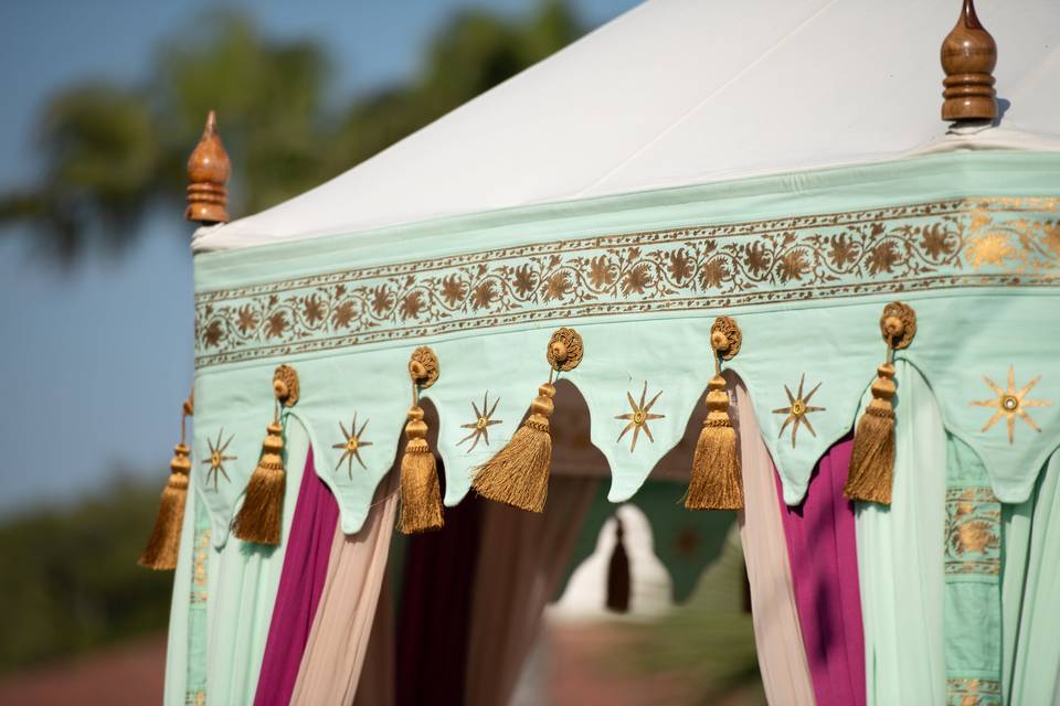 Elegant Tent Details