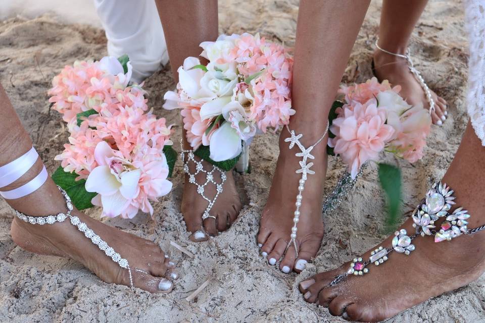 Barefoot sandals