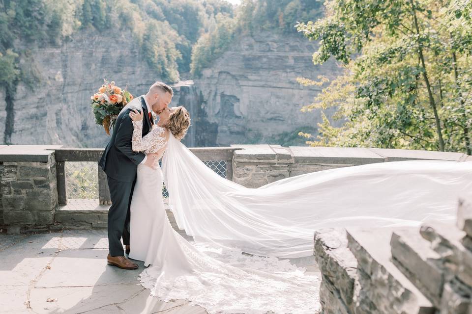 Taughannock Falls Wedding