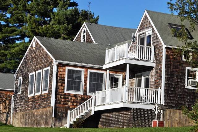 Clark’s Cove Farm Apple Orchard and Inn