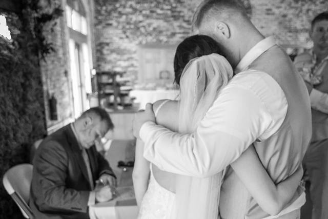 wedding_photo_3_2000px.jpg