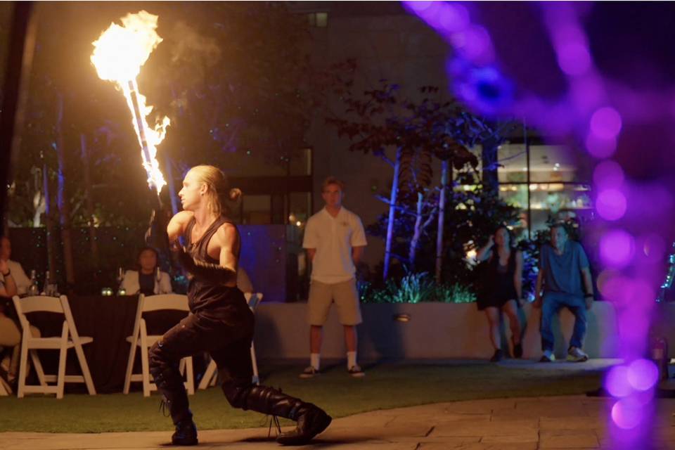 fire_performer.jpg