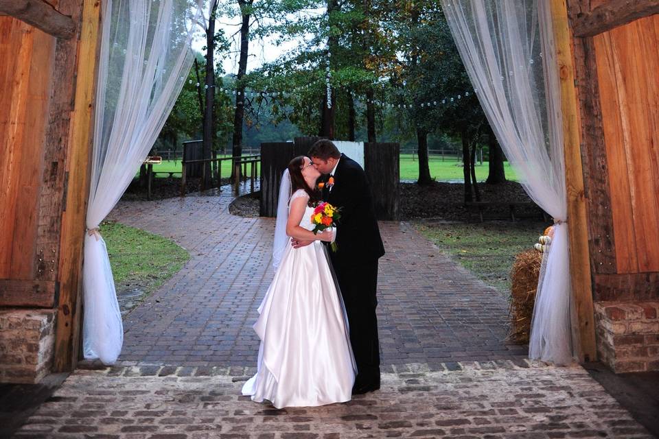 Oakley Farms - Venue - Moncks Corner, SC - WeddingWire