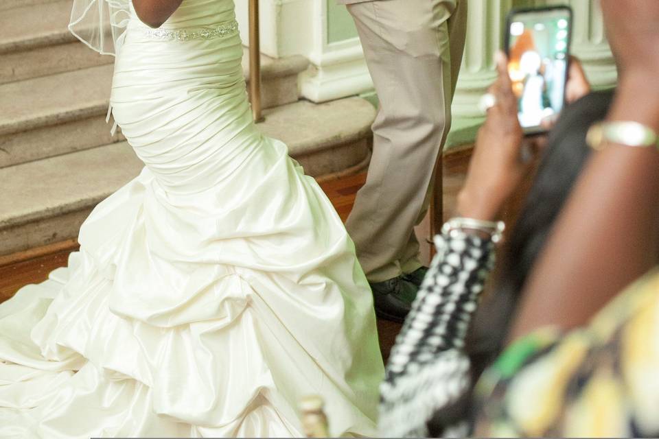 Groom's garter toast