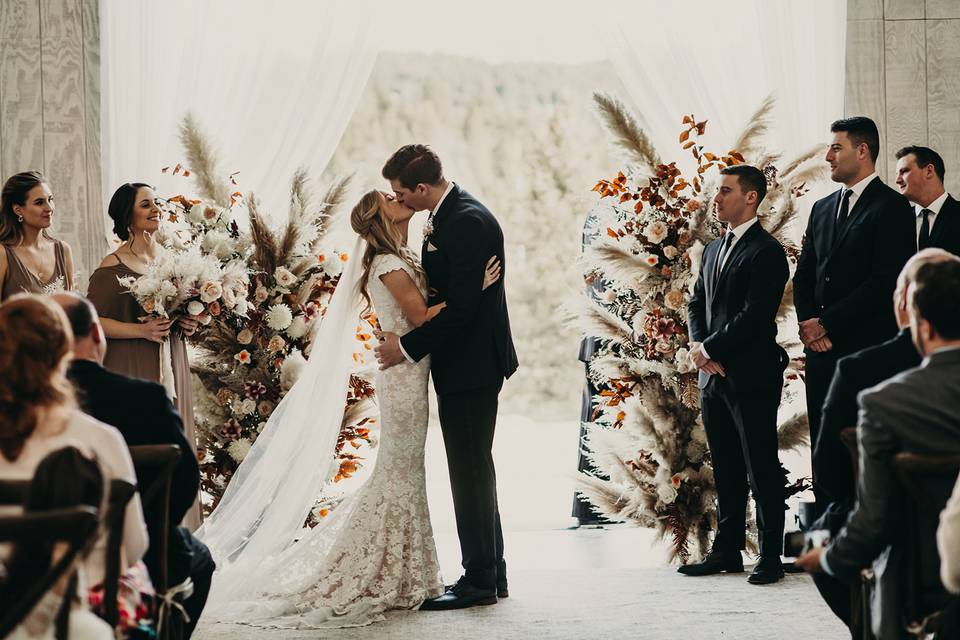 Indoor ceremony